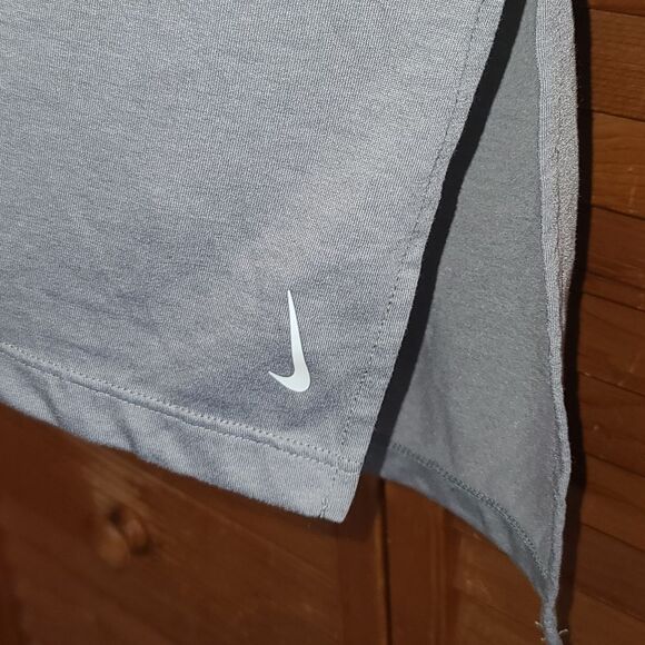 Nike Dri Fit Long Sleeve Shirt Size XS - Picture 4 of 8